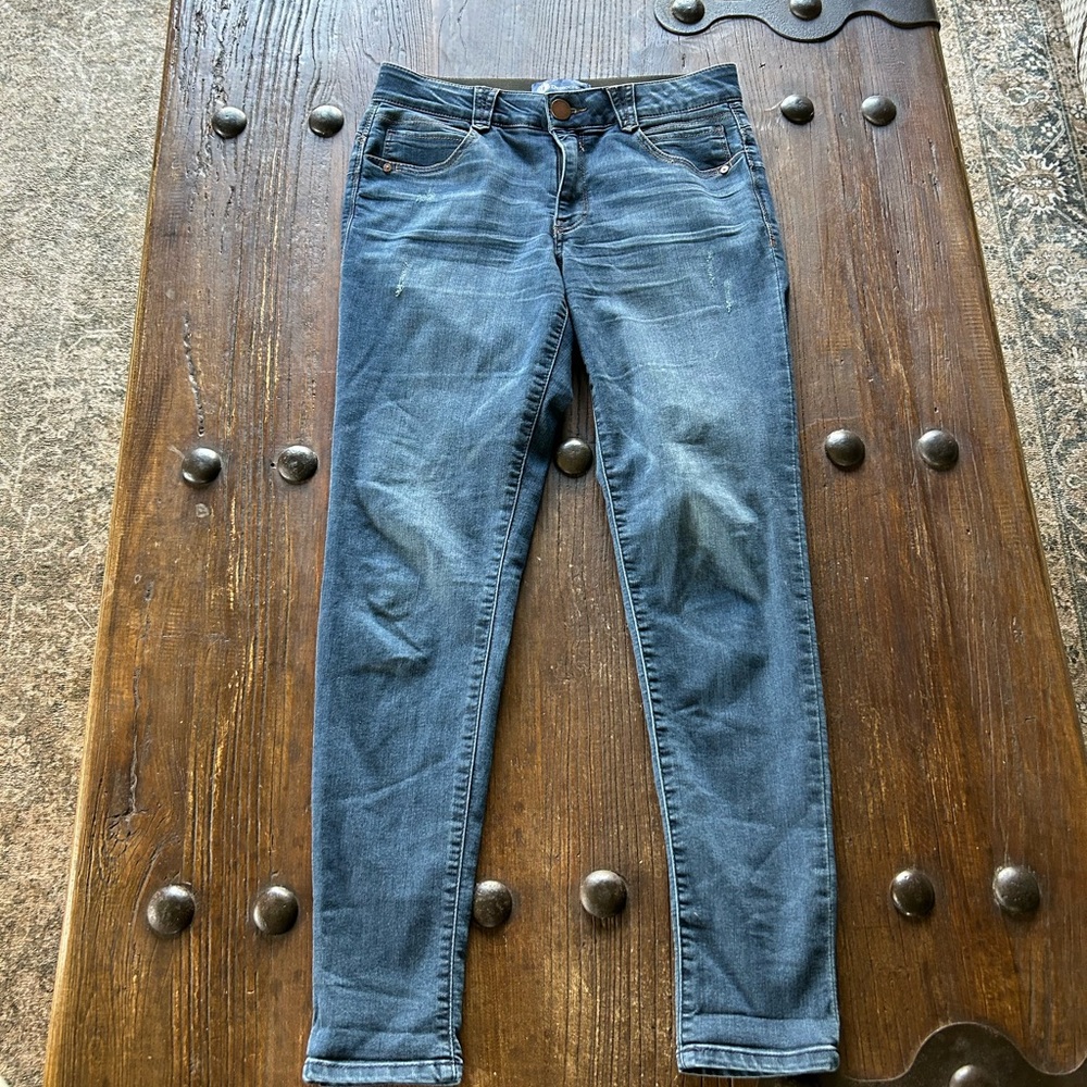 Democracy Women's Skinny Jeans in Blue Wash